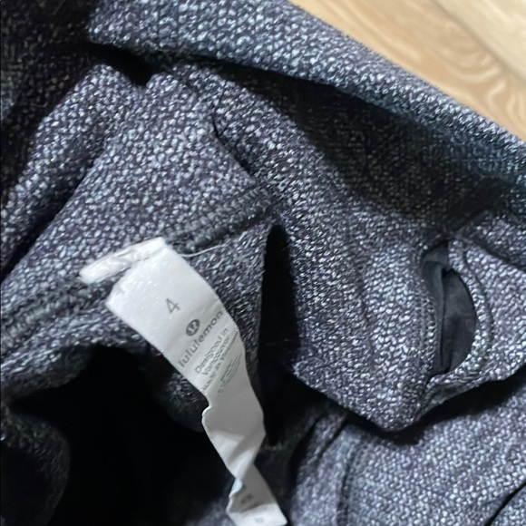 Lululemon Wunder Under High Rise Leggings - Picture 6 of 6